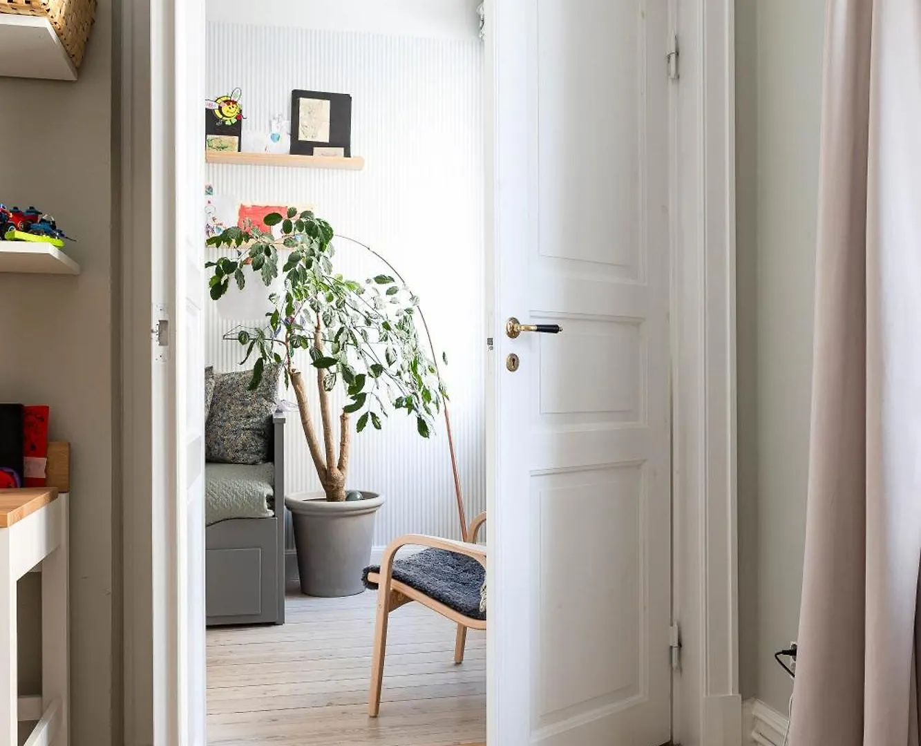 Lugn Design Laegenhet, I Heta Sofo, Soedermalm Apartment Stockholm Sweden