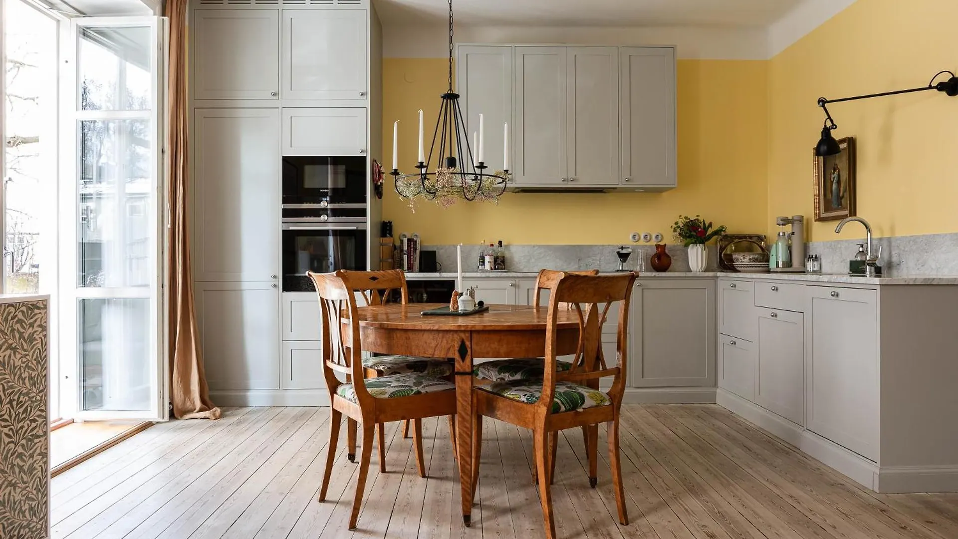 Lugn Design Laegenhet, I Heta Sofo, Soedermalm Apartment Stockholm Sweden
