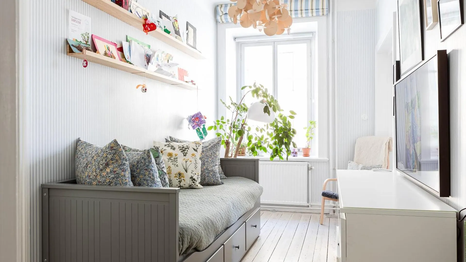 Lugn Design Laegenhet, I Heta Sofo, Soedermalm Apartment Stockholm